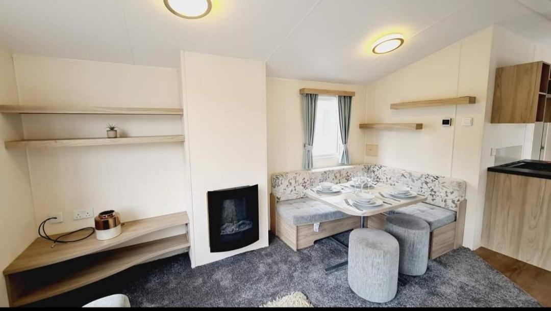 Tunstall View Caravan Holidays At Sand Le Mere Tunstall (East Riding of Yorkshire) Exterior foto